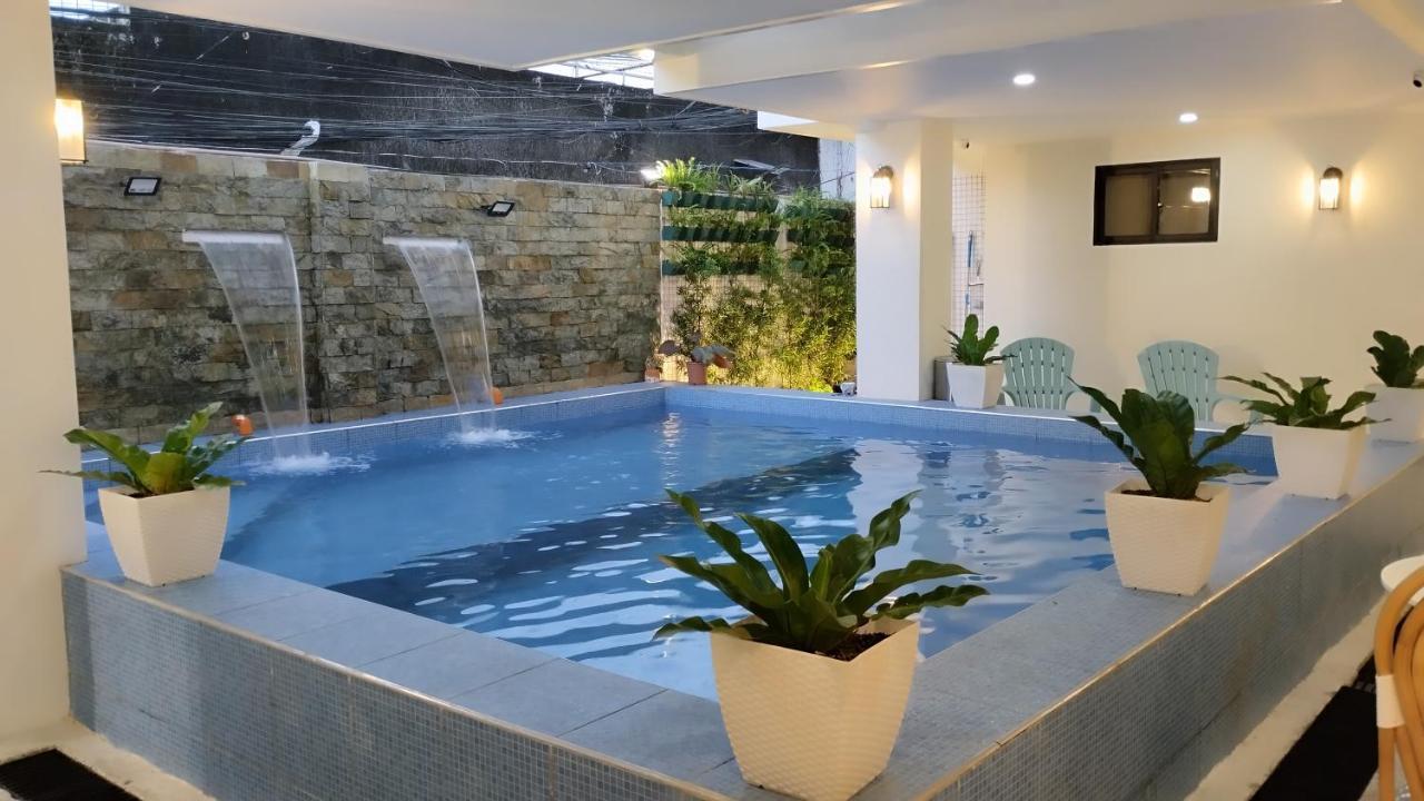 Aurora Hotel 3*