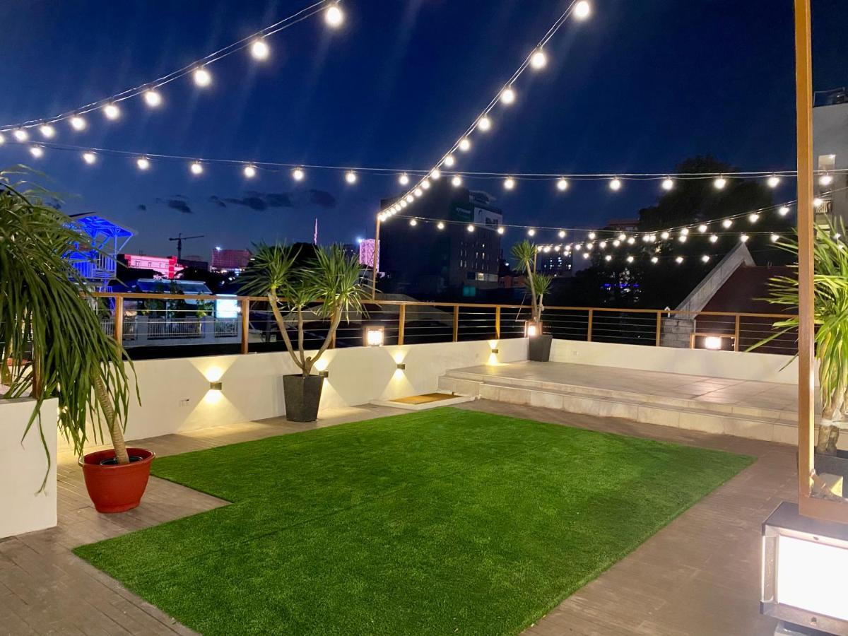 Hotel Aurora 3*
